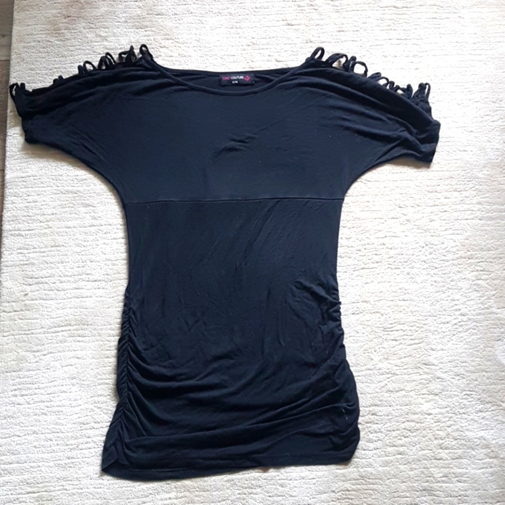 Black short dress,